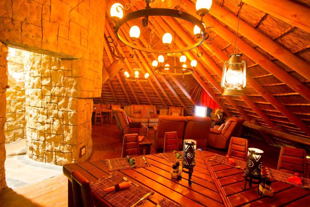 Nyaru Game Lodge Brandwag Bagian luar foto